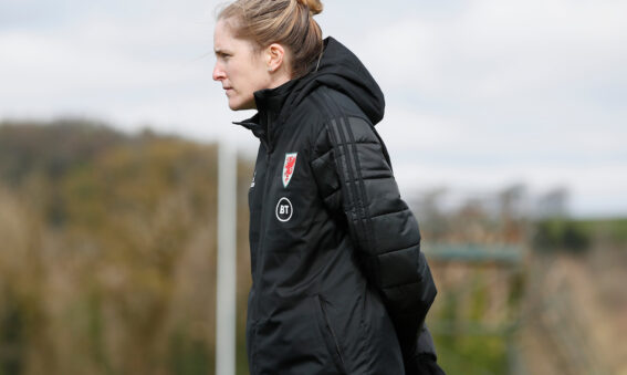 CARDIFF, WALES - MONDAY, APRIL 5, 2021: Wales' Manager Gemma Grainger during training ahead of the friendly against Canada at The Vale Resort. (Pic by Kunjan Malde/FAW)