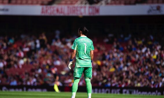 Manuela Zinsberger, Arsenal v Chelsea, Barclays FAWSL