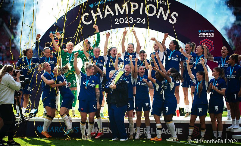 Chelsea win the 2023/2024 Barclays WSL