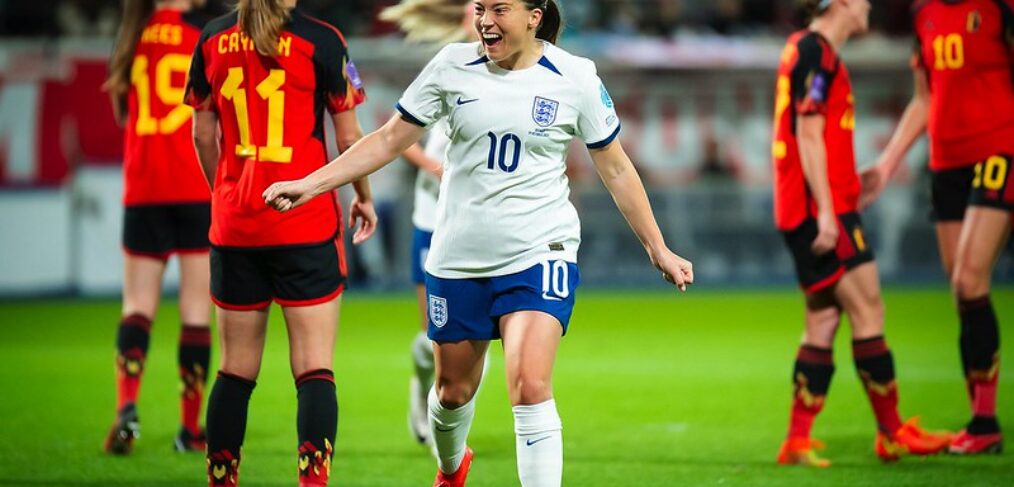Fran Kirby, England v Belgium