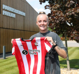 Chloe Peplow renewing her contract with Southampton Football Club.